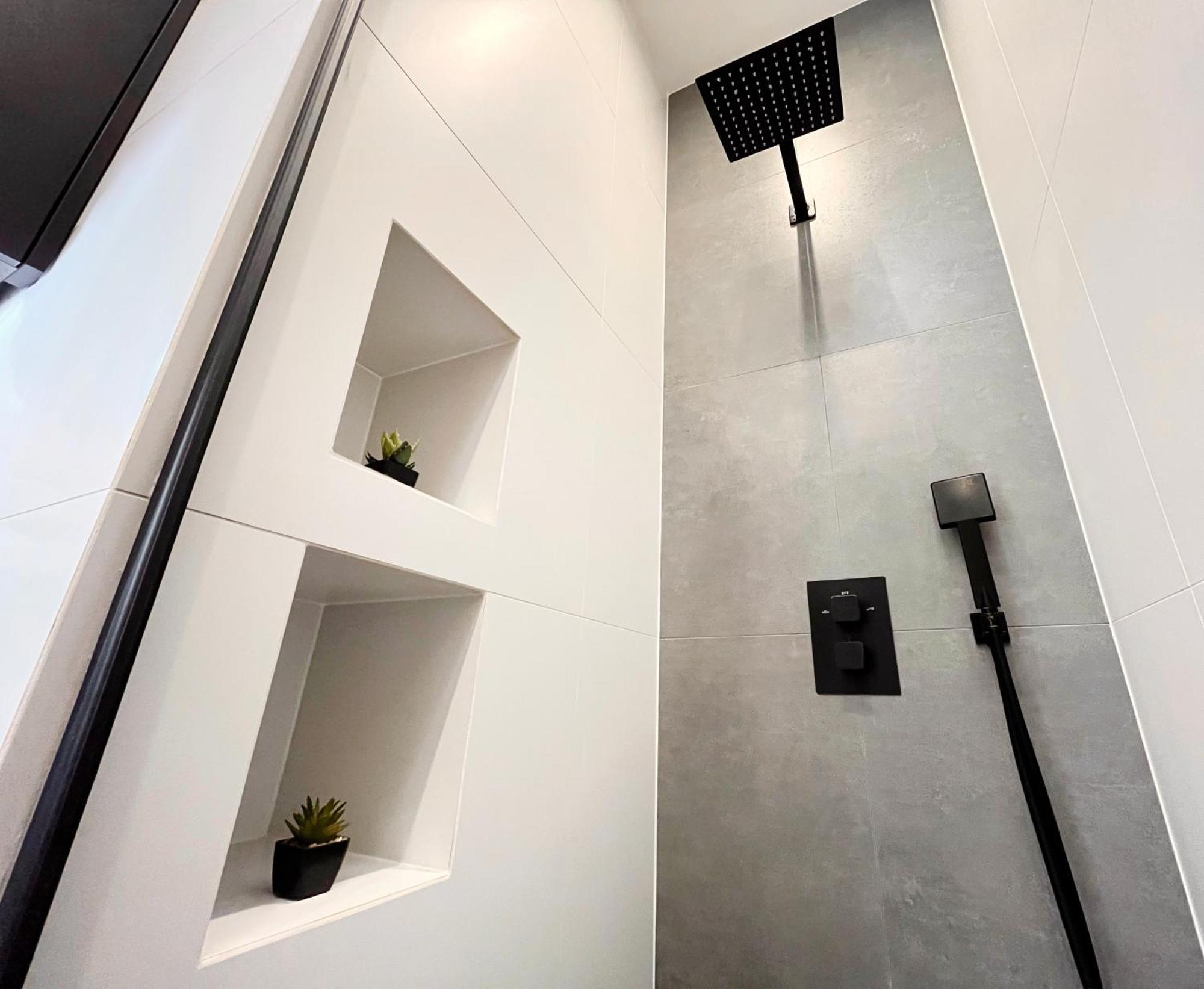 Large 75 M2 Apartment For 6 Guests Next To Wawel Castle 克拉科夫 外观 照片