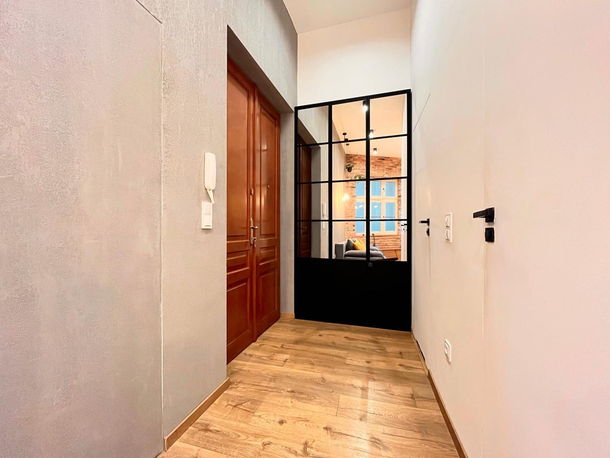 Large 75 M2 Apartment For 6 Guests Next To Wawel Castle 克拉科夫 外观 照片